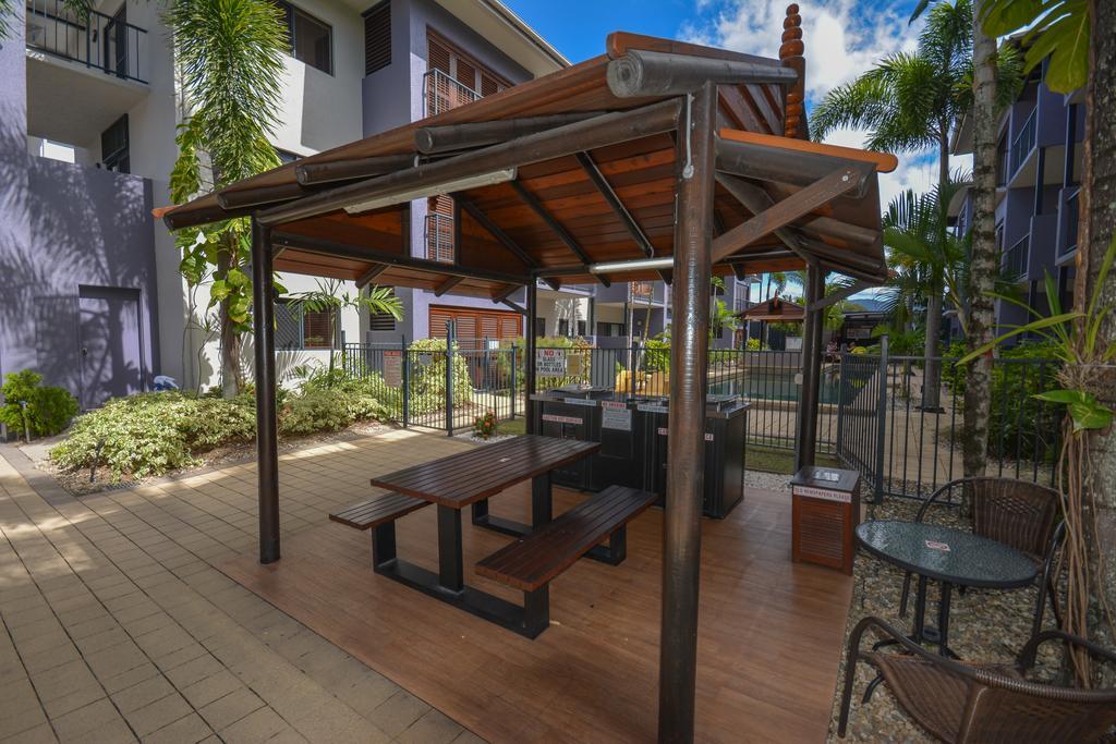 Southern Cross Atrium Apartments Cairns Exterior photo