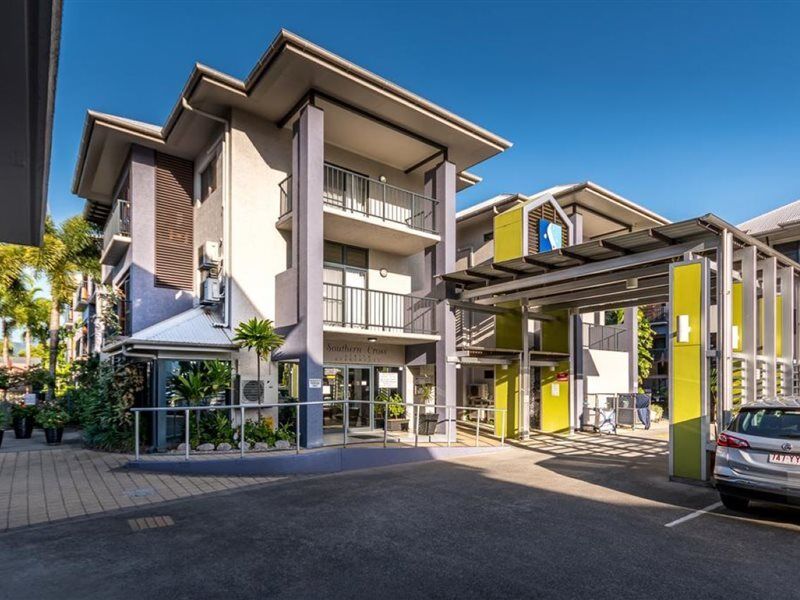 Southern Cross Atrium Apartments Cairns Exterior photo